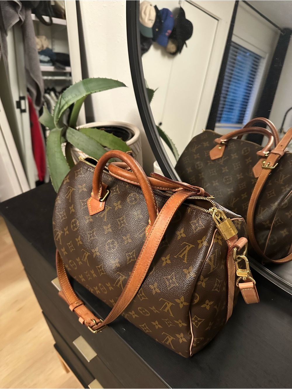 Louis Vuitton Speedy 30 Bandouliere - Picture 8 of 10
